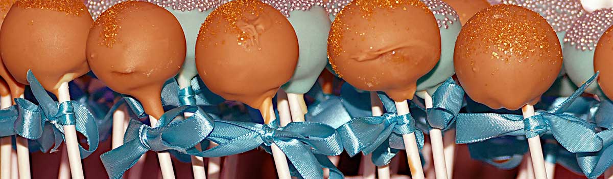 Recipe: Chocolate Lollipops - Featured Image