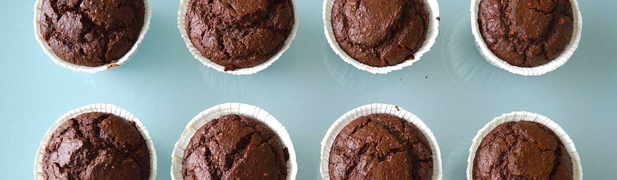 Easy Chocolate Cupcakes - Featured Image